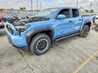 2026 Toyota Tacoma Trd Off-road Hv Синий vin: 3TYLC5LN7TT059156