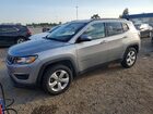 2018 Jeep Compass Latitude Серебряный vin: 3C4NJDBB2JT434529