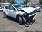 2021 Jeep Compass Latitude 4x4 White vin: 3C4NJDBB3MT567109
