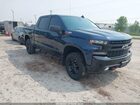 2020 Chevrolet Silverado 1500 4wd  Short Bed Lt Trail Boss Dark Blue vin: 3GCPYFED6LG366759