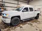 2018 Chevrolet Silverado K1500 Lt White vin: 3GCUKREC9JG475971