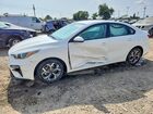 2020 Kia Forte White vin: 3KPF24AD3LE184049