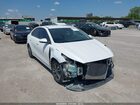 2022 Kia Forte Lxs White vin: 3KPF24AD3NE441729