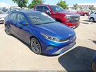 2024 Kia Forte Lxs Blue vin: 3KPF24AD7RE768544