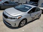 2018 Kia Forte Lx Silver vin: 3KPFK4A76JE246860