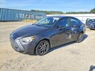 2019 Toyota Yaris Le Gray vin: 3MYDLBYV2KY525026