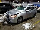 2019 Toyota Yaris Le Серебряный vin: 3MYDLBYV9KY503380