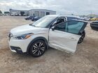 2019 Nissan Kicks Sr White vin: 3N1CP5CU1KL537361