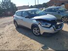 2018 Nissan Kicks S Silver vin: 3N1CP5CU4JL516079