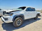 2020 Toyota Tacoma Trd Off-road White vin: 3TMAZ5CN9LM136773