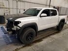 2019 Toyota Tacoma Trd Off-road White vin: 3TMCZ5AN3KM213602