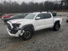 2018 Toyota Tacoma Double Cab White vin: 3TMCZ5AN8JM149815