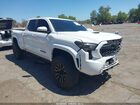 2024 Toyota Tacoma Trd Sport White vin: 3TMLB5JN8RM080639