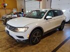 2018 Volkswagen Tiguan Se White vin: 3VV2B7AXXJM033725