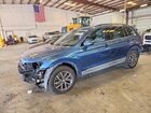 2018 Volkswagen Tiguan Se Blue vin: 3VV3B7AX4JM218714