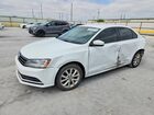3VW2B7AJ8HM300975