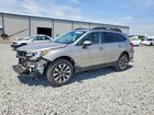 2016 Subaru Outback 2.5i Limited Beige vin: 4S4BSANC8G3322210