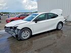 2026 Toyota Camry Le White vin: 4T1DAACK8TU277733