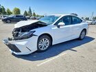 2026 Toyota Camry Le White vin: 4T1DAACK9TU258706