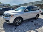 2017 Nissan Pathfinder Sv Silver vin: 5N1DR2MM5HC659326