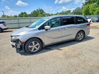 2018 Honda Odyssey Exl Silver vin: 5FNRL6H79JB066813