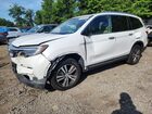 2021 Honda Pilot Touring White vin: 5FNYF6H61MB032718