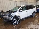 2018 Honda Pilot Touring Белый vin: 5FNYF6H98JB010463