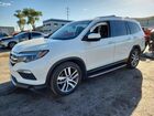 2017 Honda Pilot Touring White vin: 5FNYF6H9XHB074806