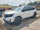 2023 Honda Passport Trail Sport White vin: 5FNYF8H64PB019364