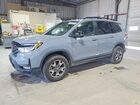 2022 Honda Passport Trail Sport Gray vin: 5FNYF8H65NB010976