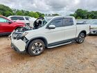 2019 Honda Ridgeline Rtl White vin: 5FPYK2F63KB003006