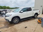 2017 Honda Ridgeline Rtl White vin: 5FPYK3F71HB004047