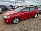 2019 Hyundai Elantra Sel Red vin: 5NPD84LF0KH465692
