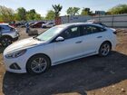 2018 Hyundai Sonata Sport White vin: 5NPE34AF4JH646864