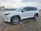 2024 Toyota Grand Highlander Platinum White vin: 5TDAAAB57RS058911