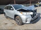 2019 Toyota Highlander Le Silver vin: 5TDBZRFH3KS701437