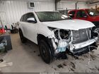2019 Toyota Highlander Le White vin: 5TDBZRFH3KS969422