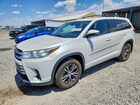 2017 Toyota Highlander Le White vin: 5TDBZRFH6HS437798