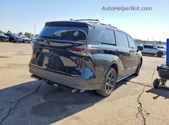 2025 TOYOTA SIENNA XSE