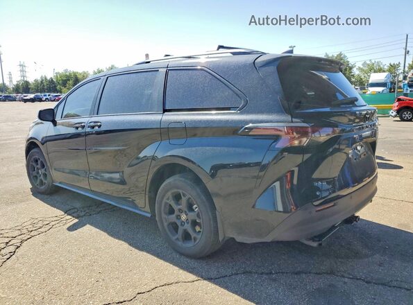 2025 TOYOTA SIENNA XSE