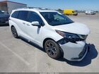 2026 Toyota Sienna Platinum White vin: 5TDESKFC4TS237086