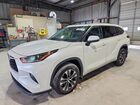 2021 Toyota Highlander White vin: 5TDGZRBH8MS541747