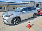 2021 Toyota Highlander Xle Silver vin: 5TDHZRBH7MS523194