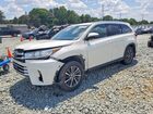 2019 Toyota Highlander Xle White vin: 5TDJZRFH6KS705798