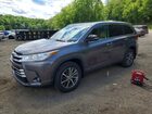 2018 Toyota Highlander Xle Gray vin: 5TDJZRFH7JS561872