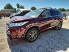 2018 Toyota Highlander Xle Maroon vin: 5TDJZRFH8JS906150
