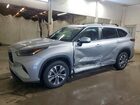 2023 Toyota Highlander Hybrid Xle Silver vin: 5TDKARAH6PS523075