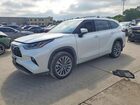 2025 Toyota Highlander Hybrid Limited 25th Edition White vin: 5TDKBRCH0SS654537