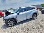 2023 Toyota Highlander Platinum Silver vin: 5TDKDRBH9PS003541