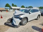 2025 Toyota Highlander Platinum White vin: 5TDKDRBH9SS580255